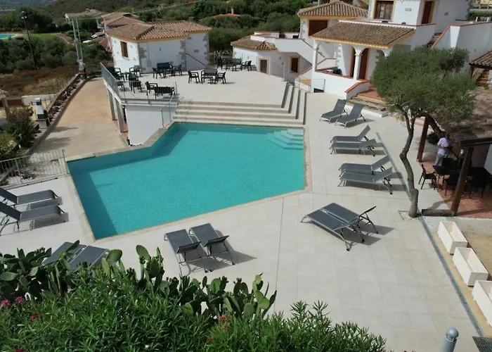 Residence Chiaro di Luna San Teodoro 