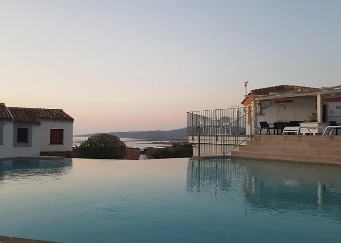 Residence Chiaro di Luna San Teodoro 